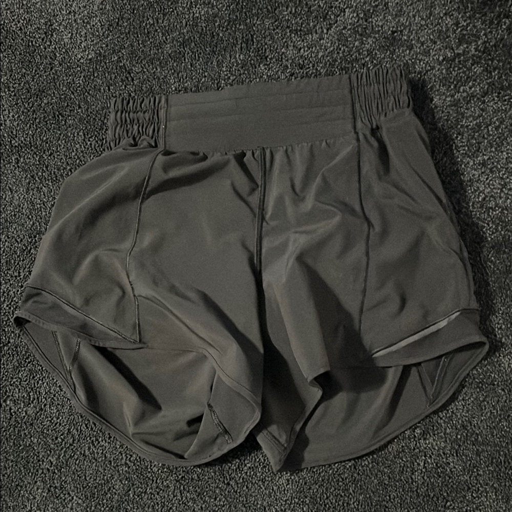 Lululemon Athletica Black Athletic Shorts Lightweight Moisture-Wicking